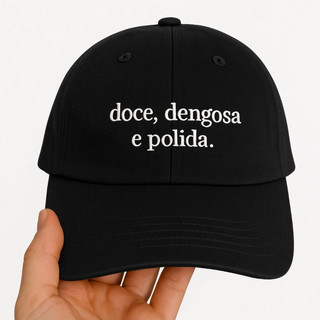 Boné feminino  Doce, Dengosa e Polida Frase de Samba Raíz Alcione Boné estampado Cervejinha Calor Praia Pagode