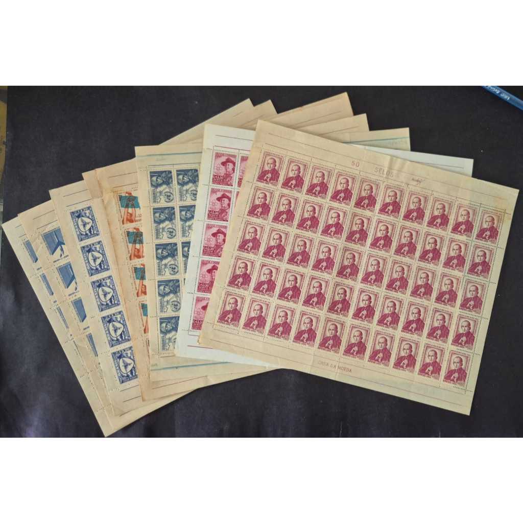 Folha com 50 selos dos correios - selos novos com goma - filatelia.