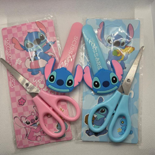 Tesoura Escolar Stitch e Angel com Capa Protetora Papelaria Fofa em Oferta na Shopee