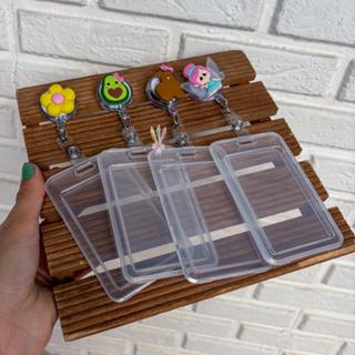 Porta crachá com roller clip photocard decorado porta cartão retrátil nutrição enfermagem personagem em Oferta na Shopee