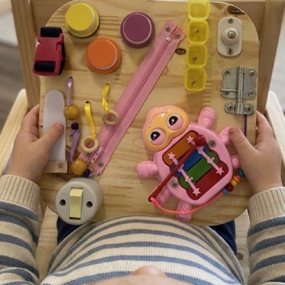 Painel de Atividades Portátil - Brinquedo de viagem - Brinquedo educativo de madeira