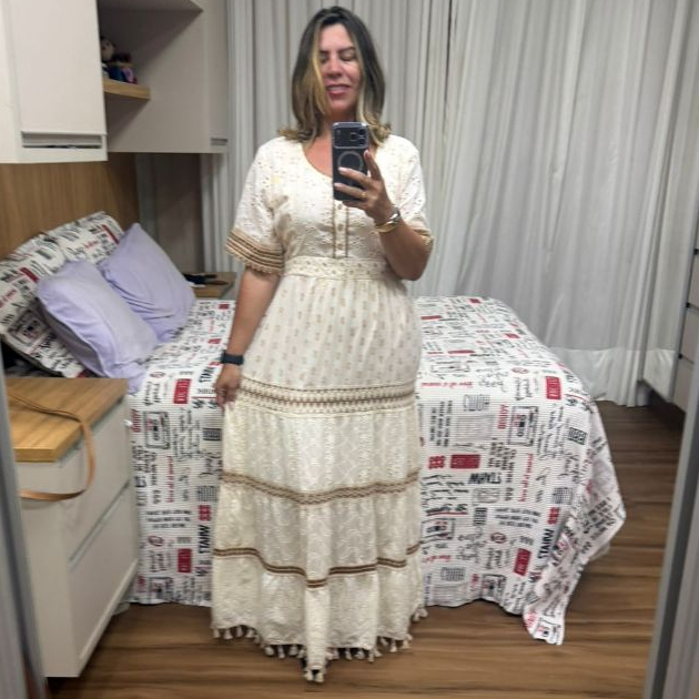 .vestido longo indiano bordado no tesido  lese com forro  plus sise 0161