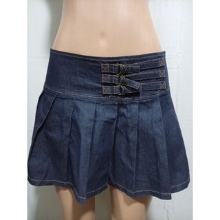 SAIA JEANS COM ELASTANO,  PREGAS CINTURA LARGA COM FECHO LATERAL E DETALHES