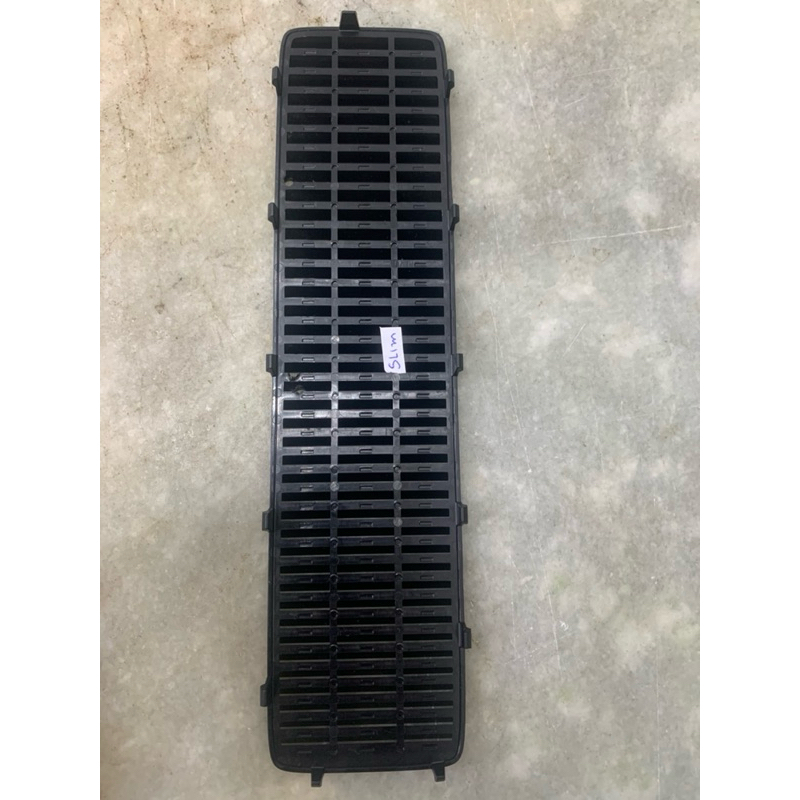 Grade lateral Xbox 360 slim usado leia