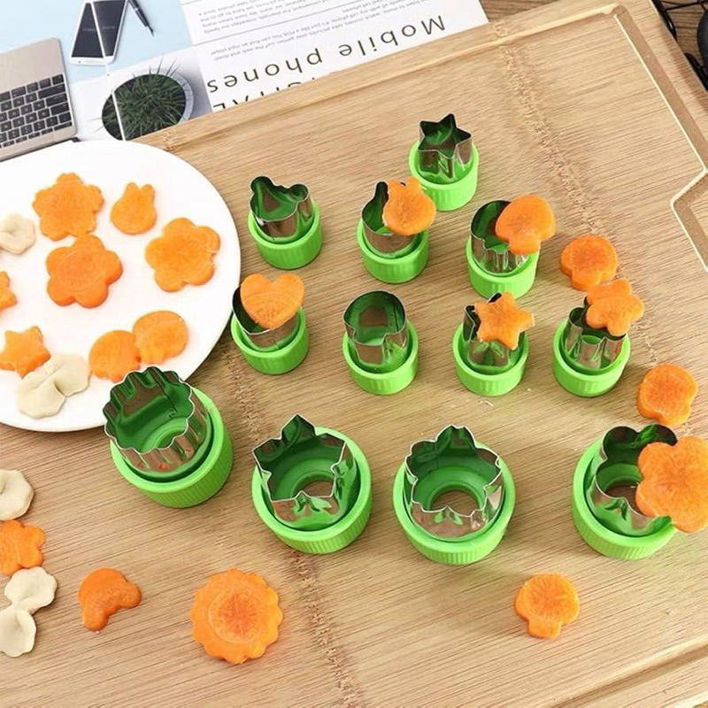 Cortador de Frutas Massas e Vegetais 9 Peças Formatos Divertidos