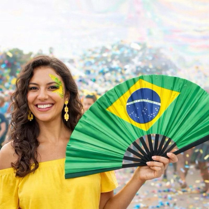 Leque Brasil 63cmX 33,50cm e 42x22cm