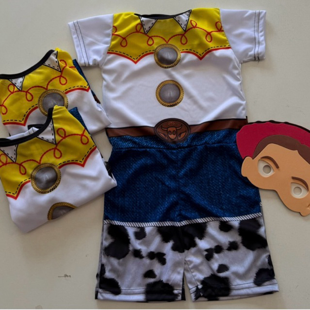 Fantasia Jessie (curta sem enchimento)🤍💛🤠✨