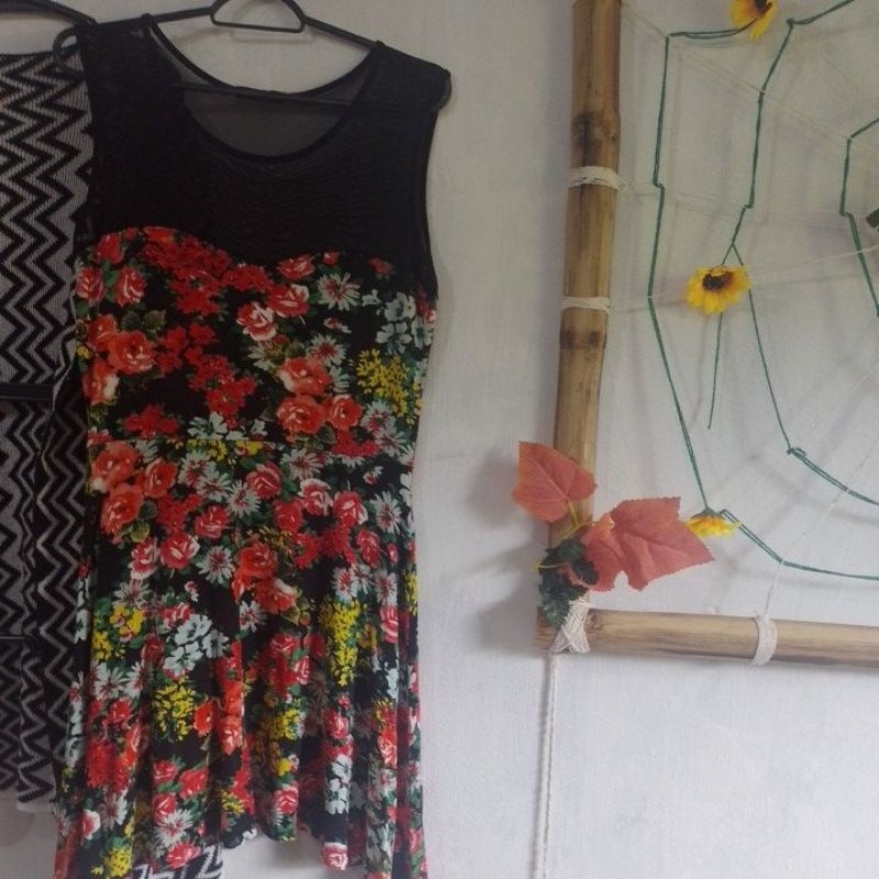 vestdo floral renda p/m