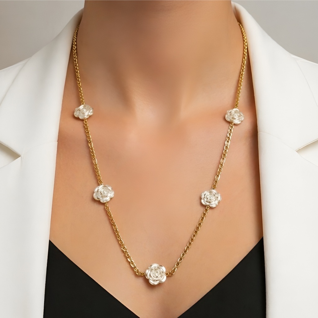 Colar Longo Feminino com Flor – Delicado e Sofisticado Aço Inoxidável