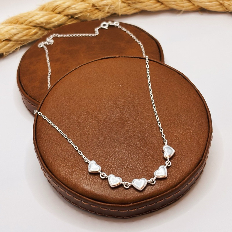 Choker Corações Cheios em Prata 925 Legítima Gargantilha Romântica e Elegante · foto 2
