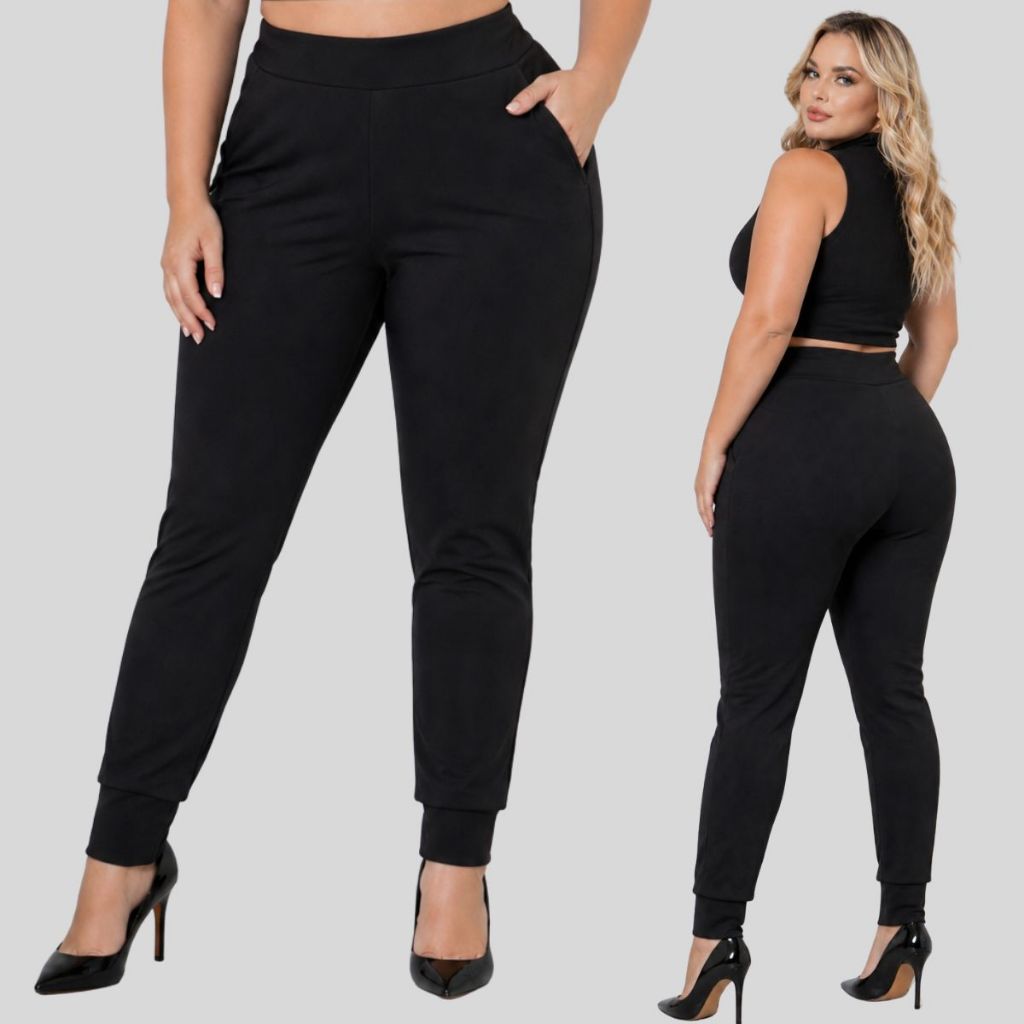 Calça Crepe Plus Size Skinny Montaria. Calça Plus Size Feminina no Crepe de Malha. Legging Moda Maior.