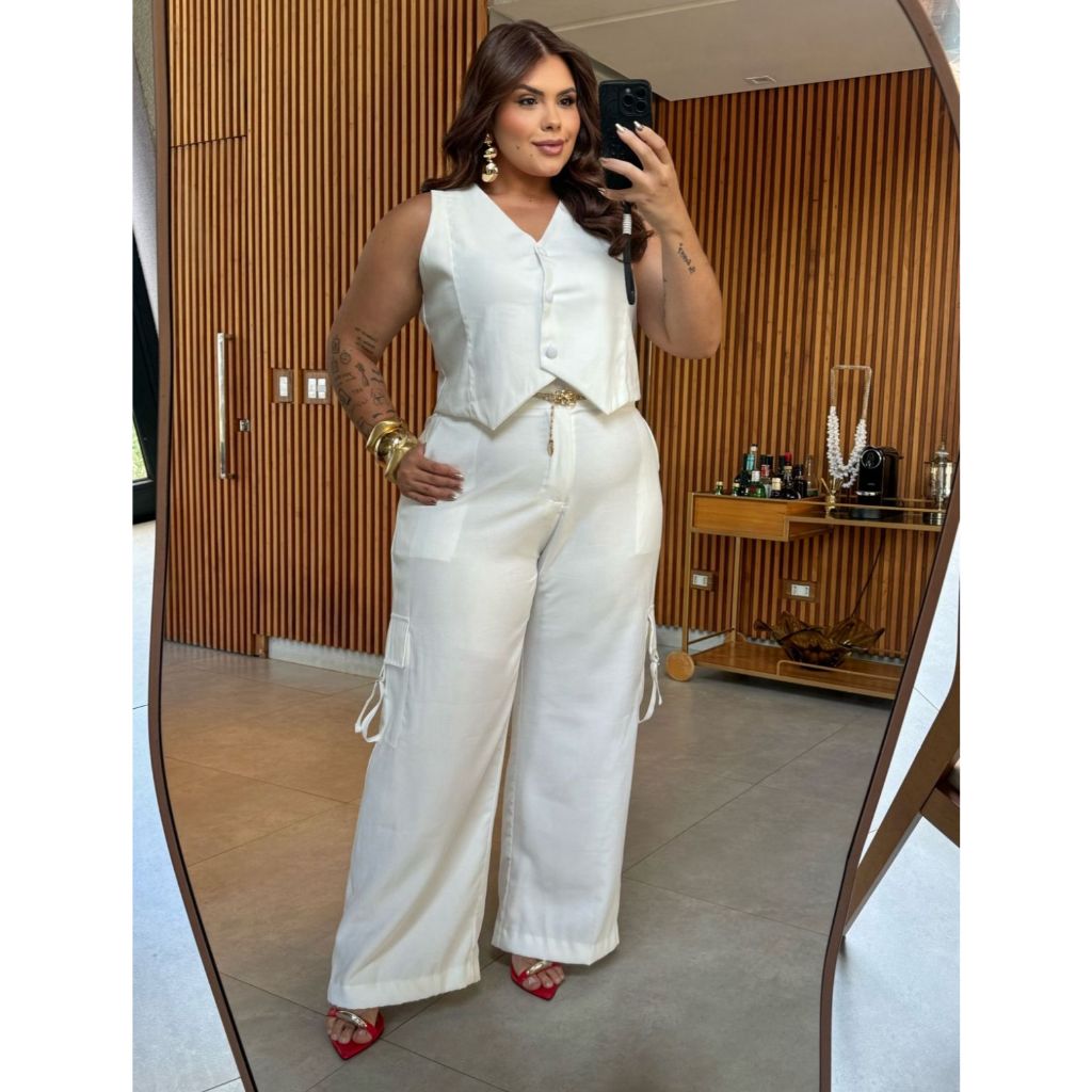 Conjunto plus size Calça Pantalona Cargo Cinto Lateral Colete Botões plus size