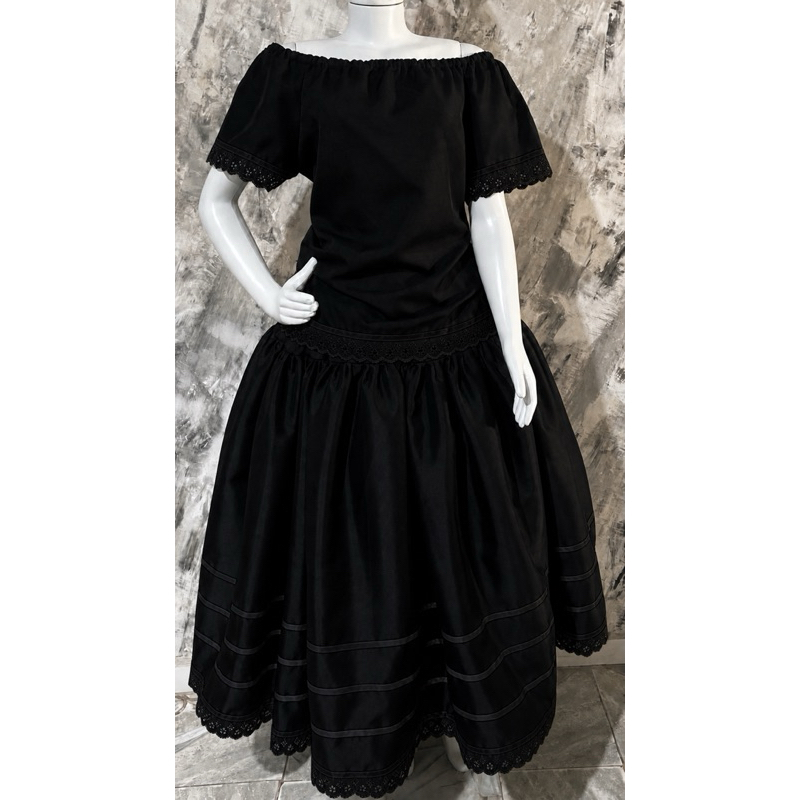 Conjunto Pombagira Saia e Bata Preto Umbanda Candomblé Esquerda Maria Padilha/Mulambo/Dama da Noite/Farrapo/Quitéria