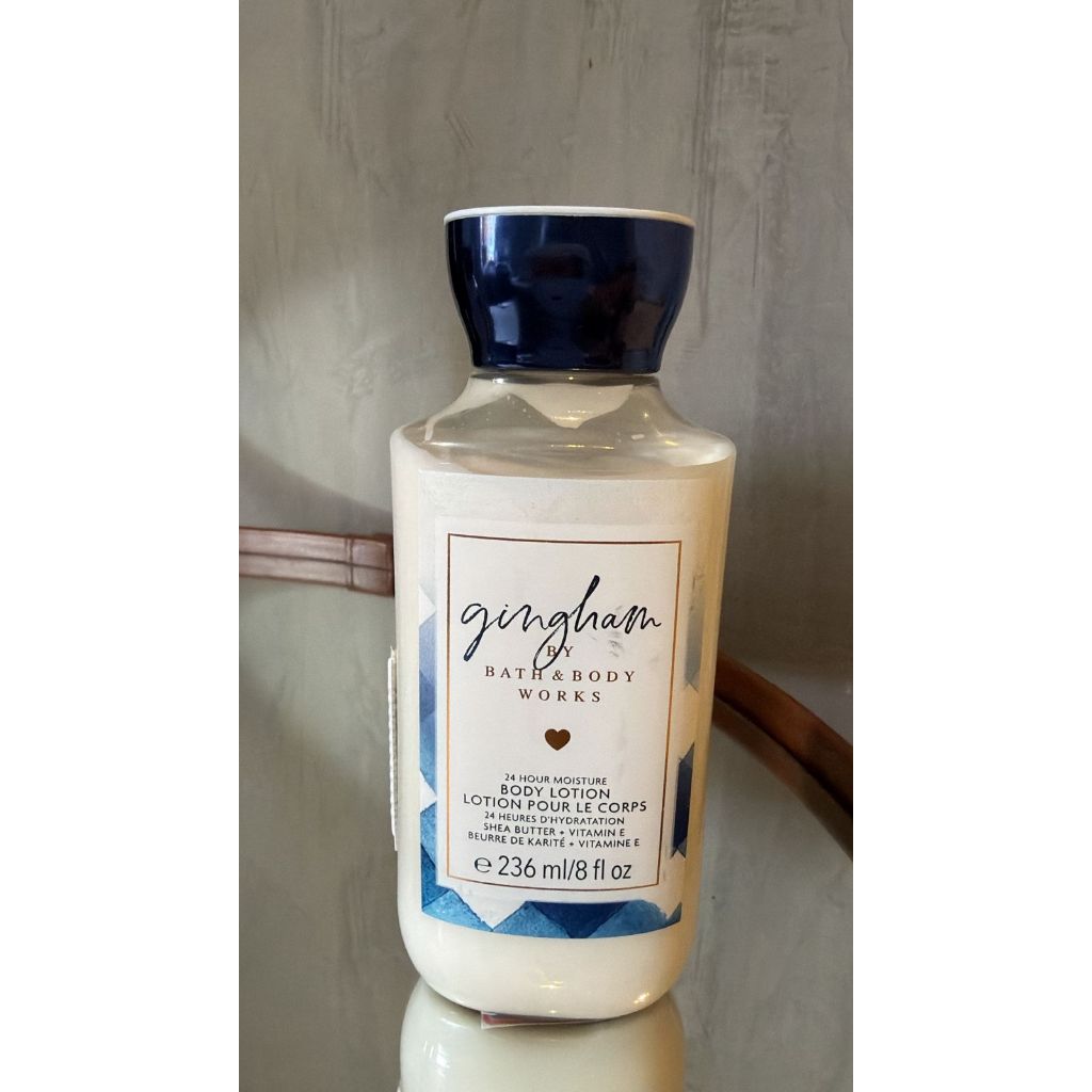 Creme hidratante para corpo Bath & Body Works Corporal Gingham en tubo 236mL