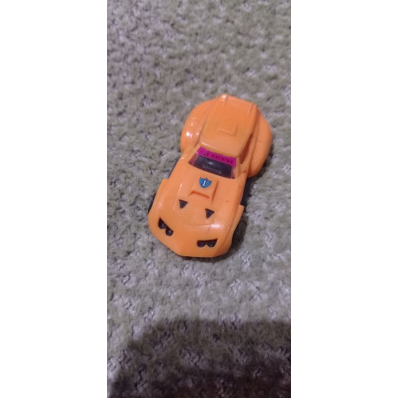 brinquedo antigo carro esportivo corrida promoção Kinder ovo anos 90