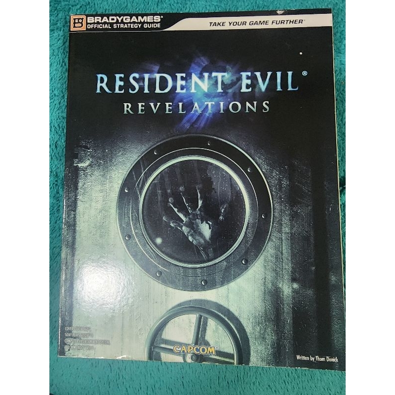 Livro Guia Resident Evil Revelations Grande - Biohazard