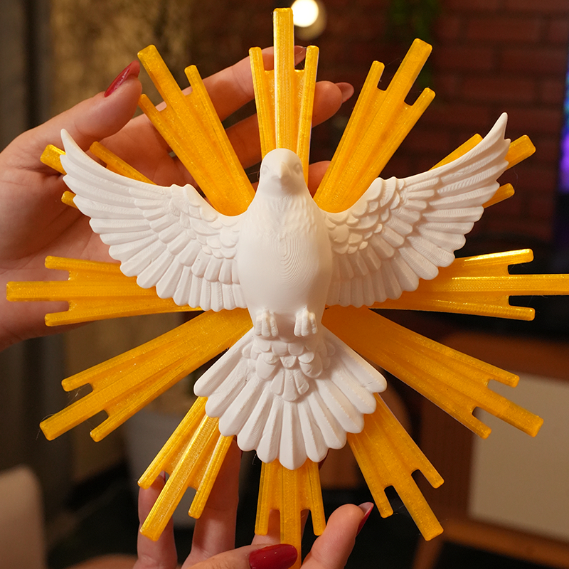 Divino Espírito Santo Decorativo com Raios Dourados | Escultura Religiosa em Impressão 3D | Decoração Cristã Personaliza
