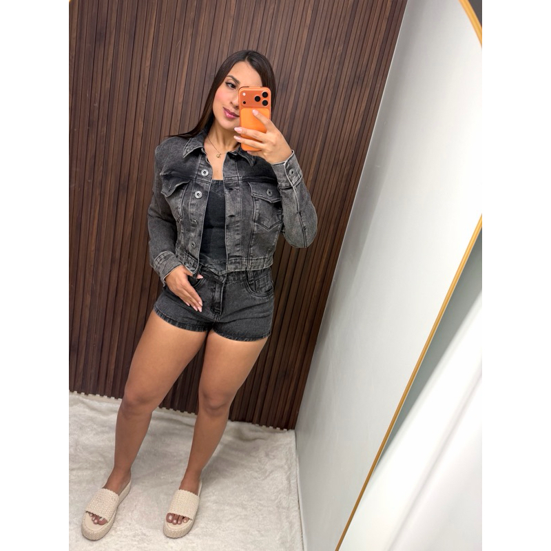 JAQUETA JEANS FEMENINA MODA BLOGUEIRA