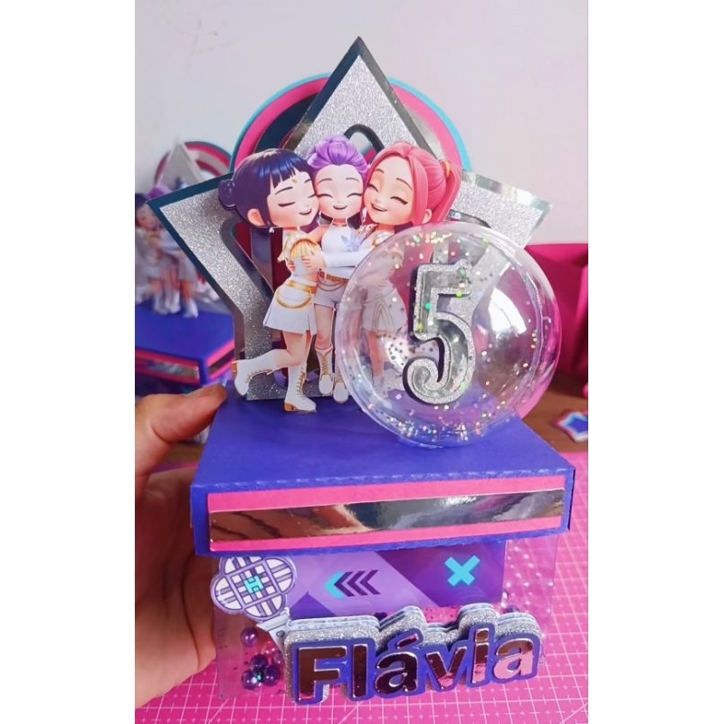 Caixa personalizada Guerreiras K-Pop/lembrancinha de aniversário/personalizados de luxo