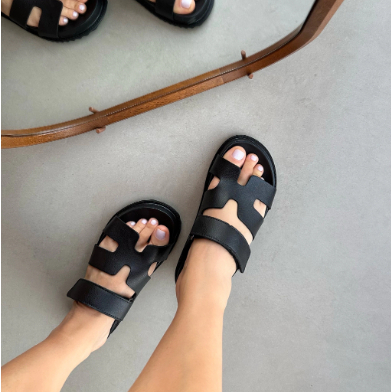 Sandália Feminina Papete com Velcro Ajustável Confortável Tendência Verão