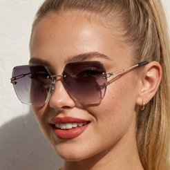 Óculos de Sol Quadrado Premium Degradê e Dourado Tendencia em Alta Blogueira Feminino uv400