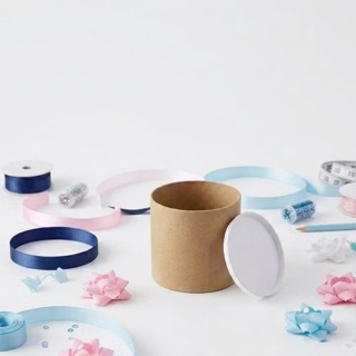 Tubo Lata 10x10  para personalizar, 10 unidades c/ tampa branca,  Lembrancinha de luxo para personalizar em Oferta na Shopee