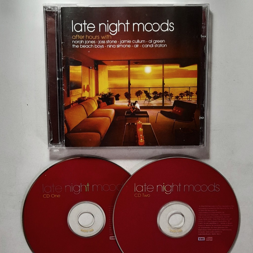 Cd Late Night Moods. 2 mídias em ótimo estado. C/ Bill Withers, Air, Julie London, Bobby Womack etc