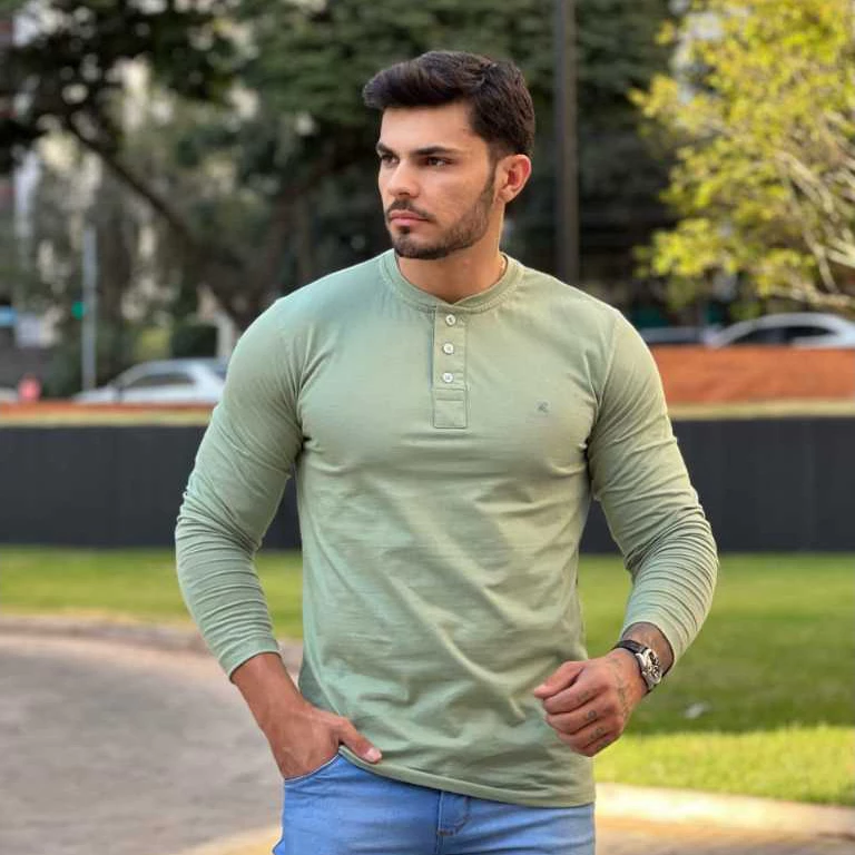 Camiseta Masculina Manga Longa Gola Henley Casual Slim Fit Botão Estilosa Blusa Básica Algodão Premium MENEGOTTI