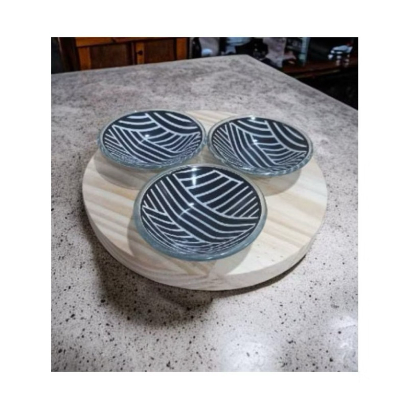 KIT COM 2 BOWL DE VIDRO PRETO COM LISTRAS BRANCAS | TAM.: 9X9X2CM | REDONDO | LOUÇAS, COZINHA, PETISQUEIRA, CONDIMENTOS