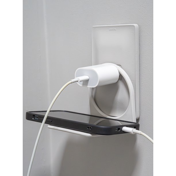 Porta Celular Suporte de Tomada para Carregamento – Prático e Organizado| Smartphone iPhone Android