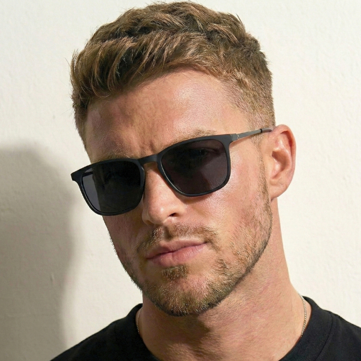 Imagem Óculos de Sol Madrid Preto Quadrado Premium Clássico Vintage uv400 Feminino Masculino