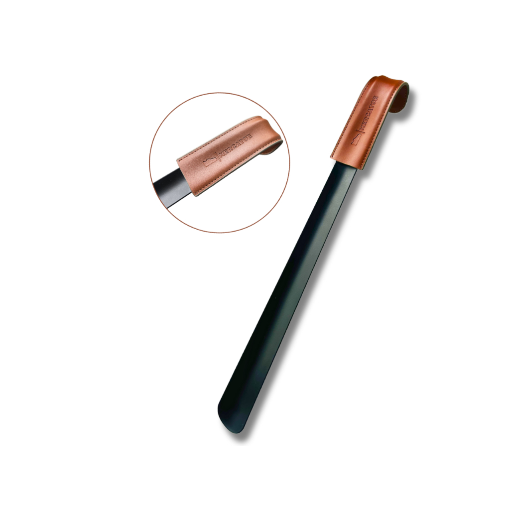 Calçadeira 42cm COURO MARROM OU PRETO para Sapato Tênis Aço Inox Preto Cabo Em Couro - MERCATOE