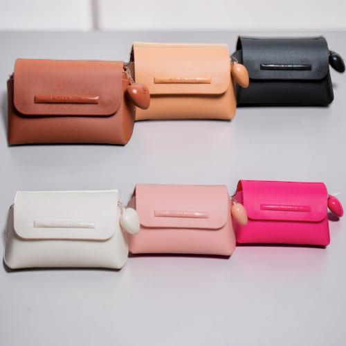 Bolsinha Feminina Pequena Suellen com Coração – Clutch, Necessaire Porta Maquiagem รคŦเгค รt๏гє