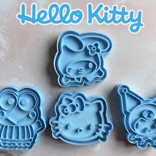 Kit com 4 cortadores Hello Kit / Cortadores de Pão/ Cortadores de Massinha/ Cortadores de Biscoito