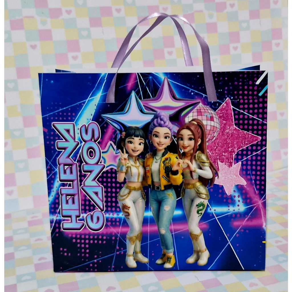 Sacolinha surpresa personalizada Guerreiras K-pop Huntrix para festas e lembrancinhas