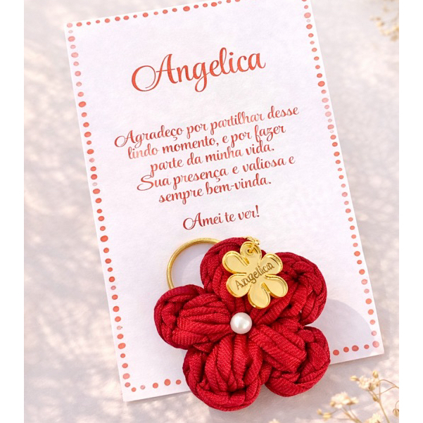 chaveiro de flor personalizado com tag em couro lembrancinha de aniversario, batizado, nascimento, festa