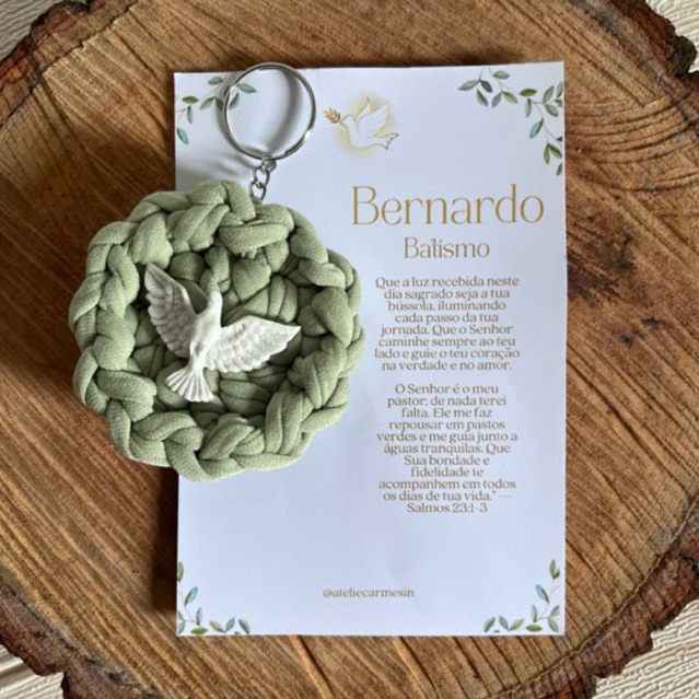 Chaveiro Divino Espírito Santo Personalizado Tag Lembrancinha Batizado Casamento Crisma Eucaristia Croche Premium