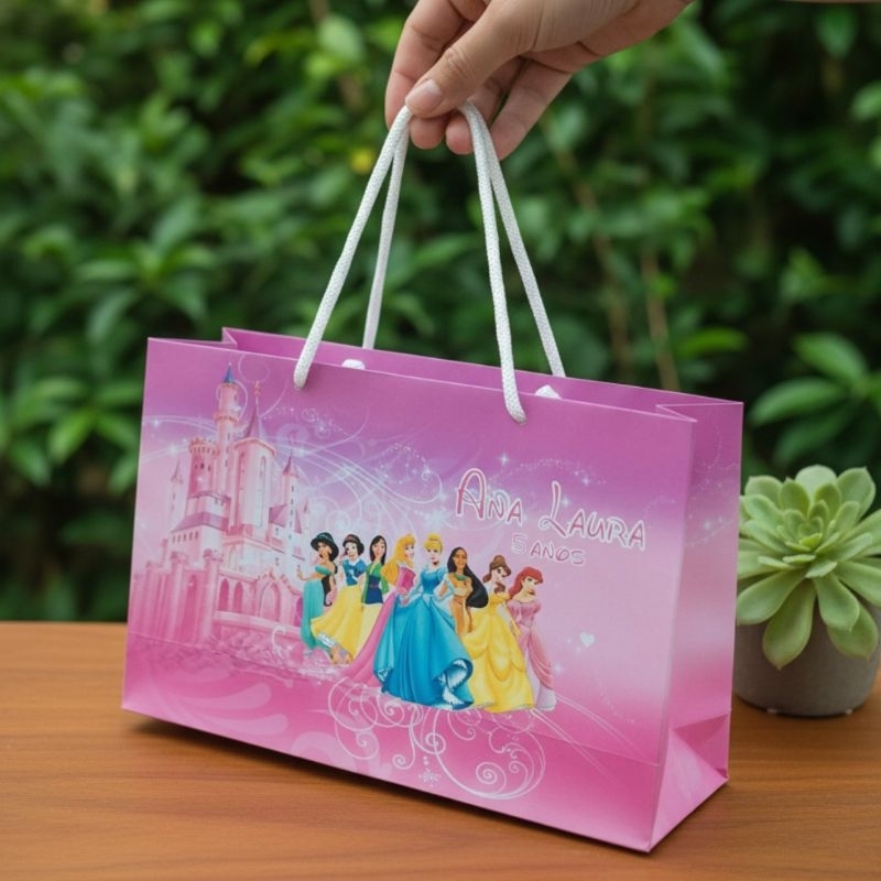 Sacolas personalizadas Princesas/Lembrancinhas para aniversario/festa infantil/Vai desmontada