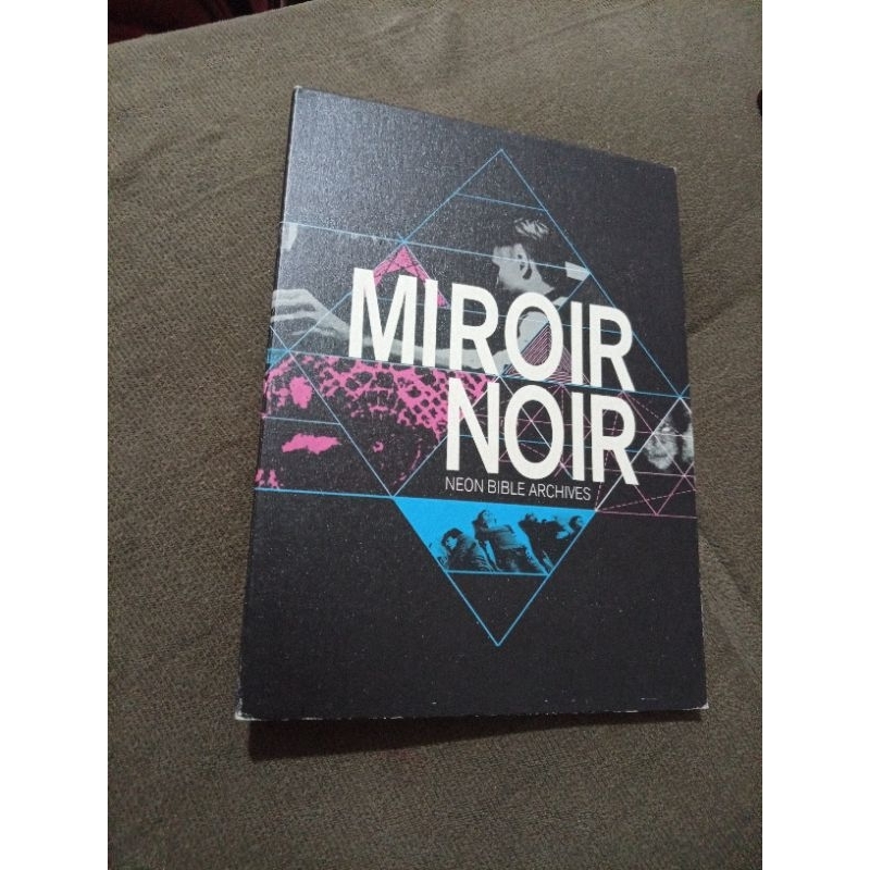 DVD Arcade Fire Miroir Noir Neon Bible Archives