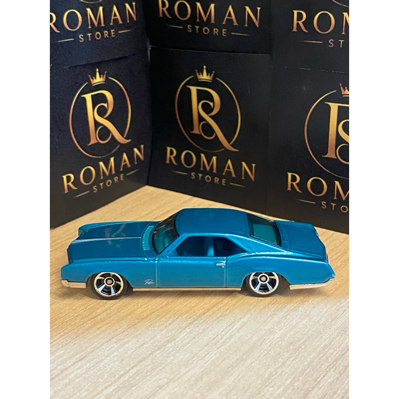 Miniatura Hot Wheels Buick Riviera 1971 - Azul Metálico (Colecionador)