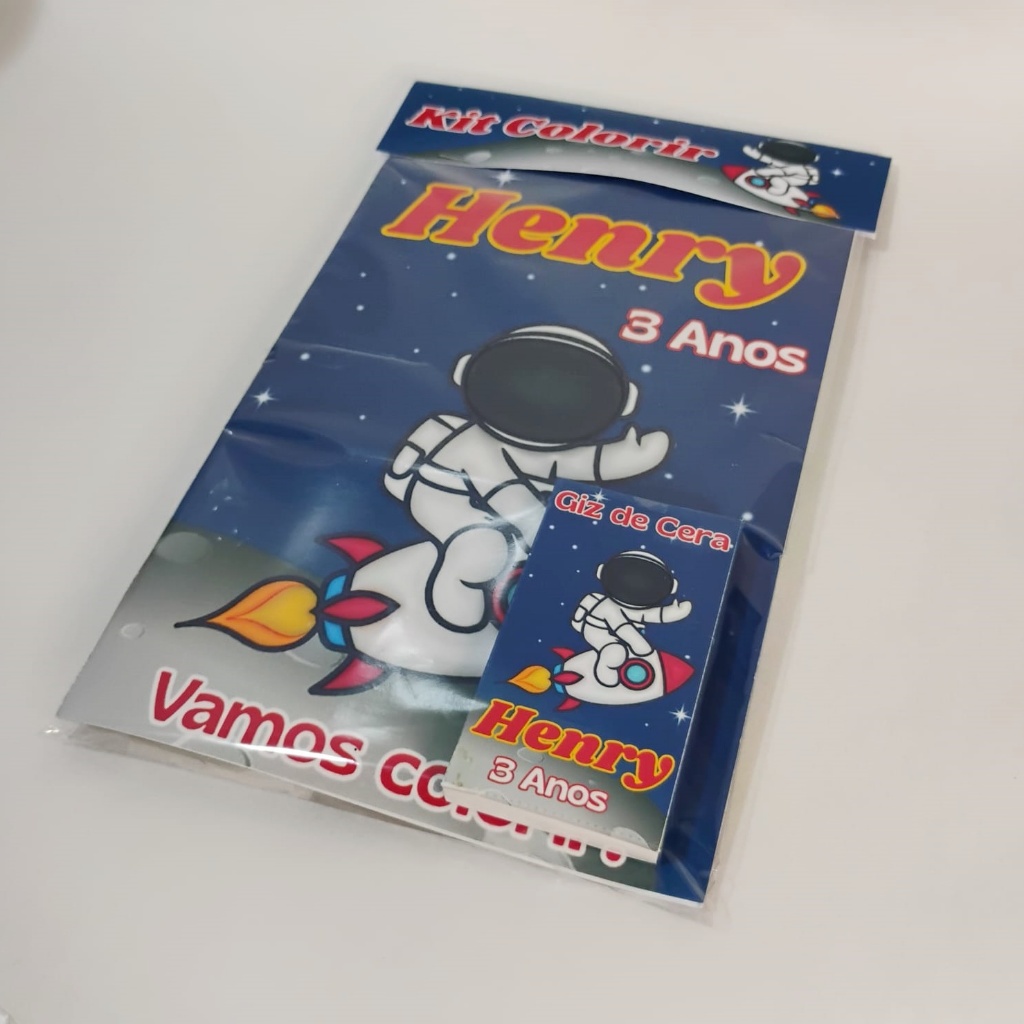 Kit de Colorir ASTRONAUTA Personalizado Nome e Idade – Livro + Giz - Lembrancinha Aniversario - Livrinho Infantil