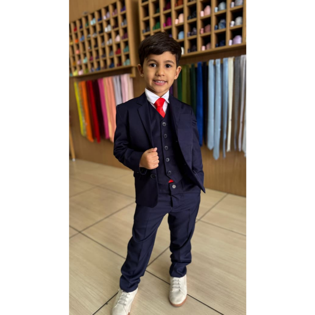 Terno Infantil Masculino Slim Microfibra Premium Completo com colete em Oferta