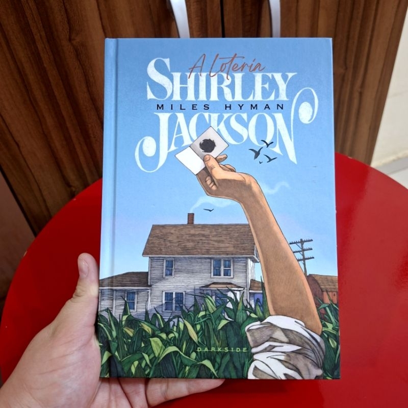 Livro HQ Graphic Novel Capa Dura A Loteria - Shirley Jackson | Darkside Books