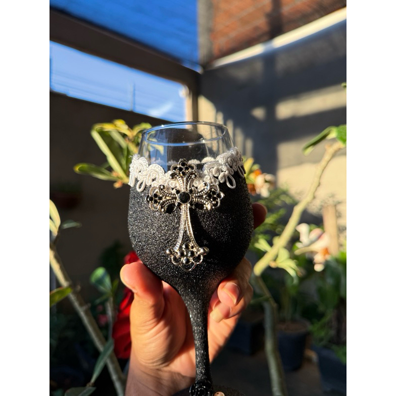 TAÇA POMBAGIRA DAS ALMAS CAVEIRA CALUNGA CEMITÉRIO PADILHA MULAMBO ROSA CAVEIRA DAMA