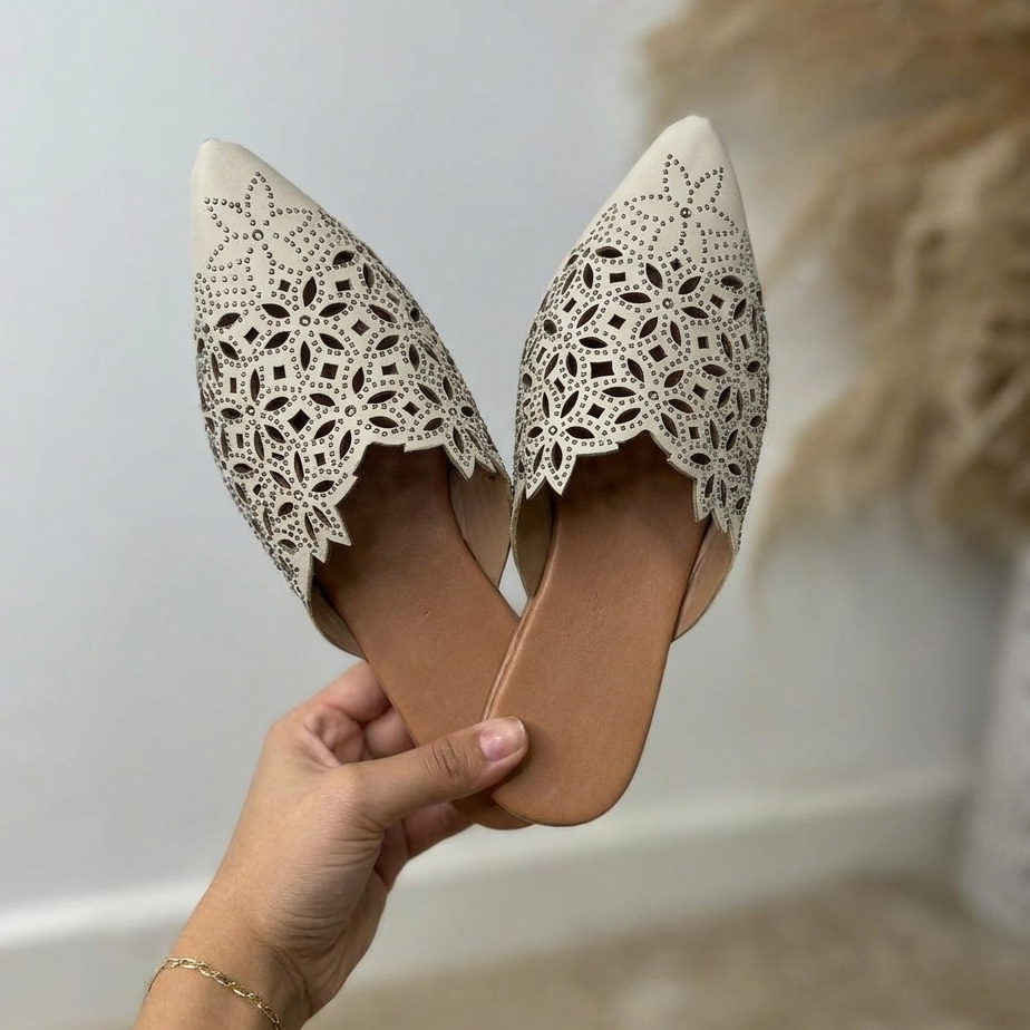 Mule Bico Fino Rasteirinha Feminina Hotfix Flor Sapato Aberto Elegante Tendência Moda Fashion Ref.08
