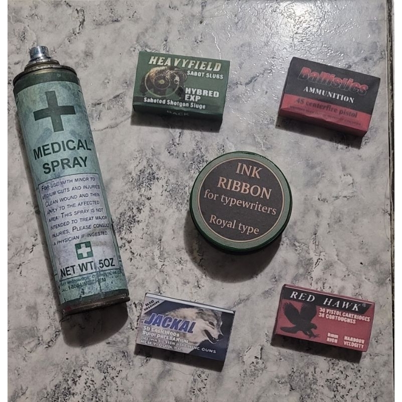 kit 6 acessorios resident evil acessorios caixa munição medicinal spray jogo game terror fantasia cosplay jill Leon neca
