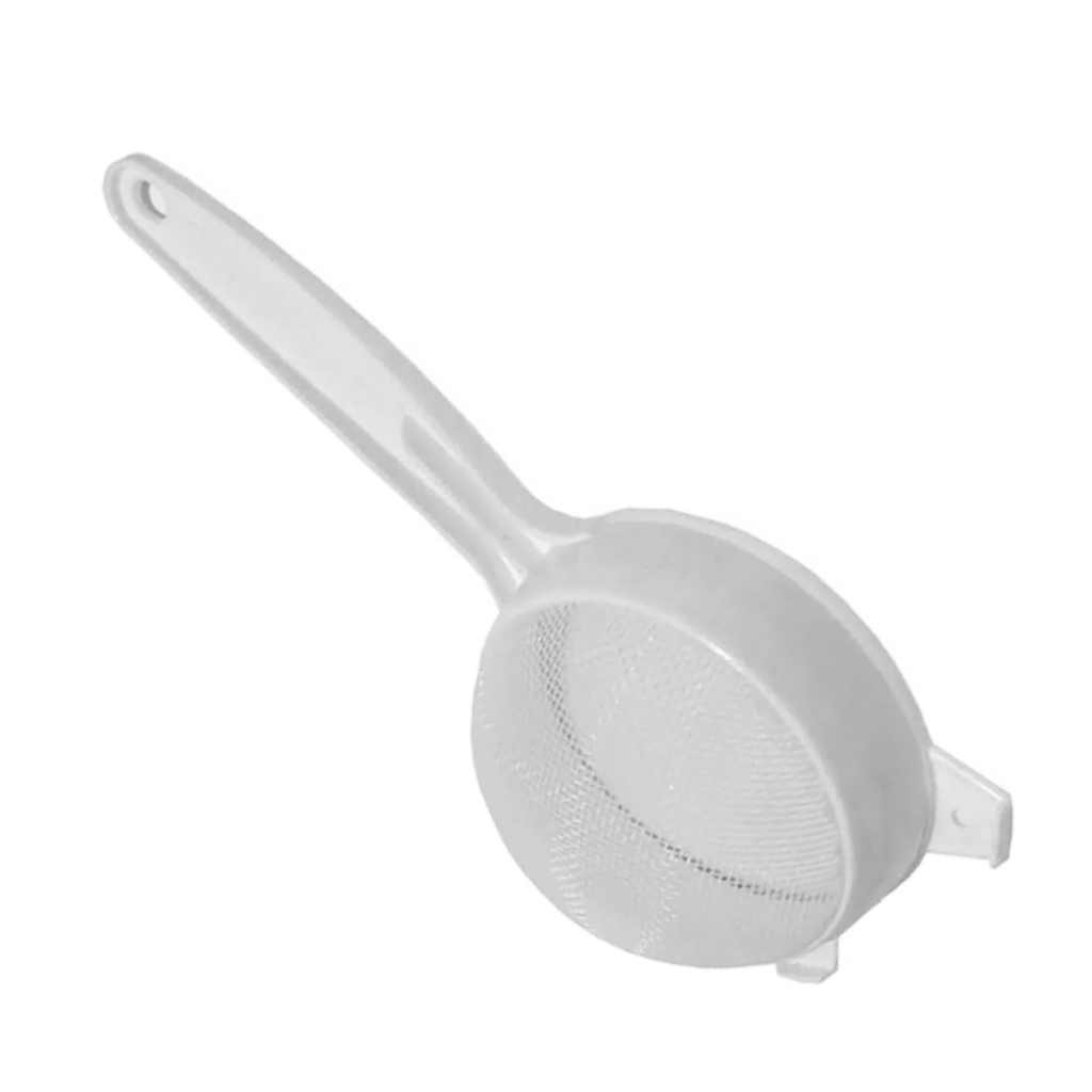 Kit 4 Peneira 16cm Plástica Com Apoio Suporte Tela Grossa Poliéster Multiuso Cozinha Confeitaria