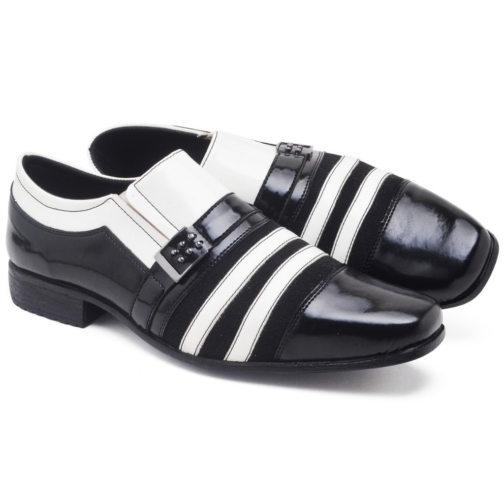 Sapato Social Masculino Verniz Preto Dourado Detalhe em Metal Elegante
