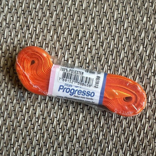 fita progresso na cor laranja (066), feita 100% em poliéster. possui 10 metros de comprimento e 10 mm de largura