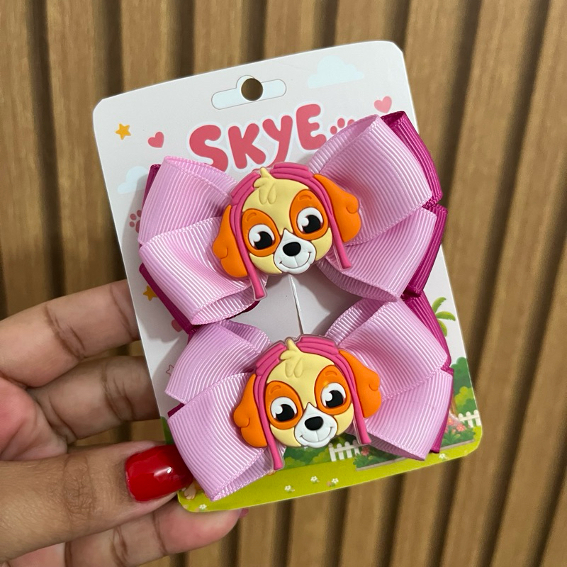 Par de Laços Patrulha Canina Skye Infantil No Bico de Pato Antideslizante